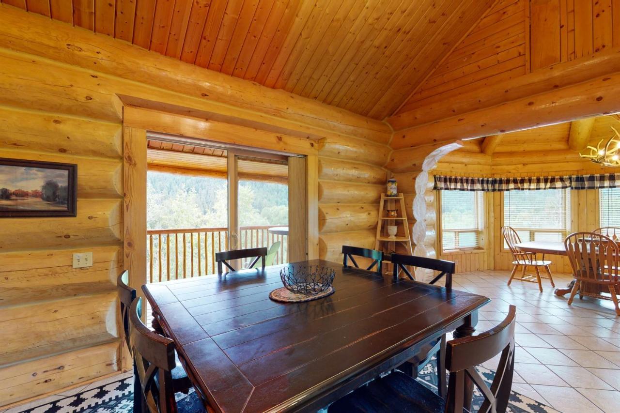 Sunflower Lodge Пагоса-Спрінгс Екстер'єр фото