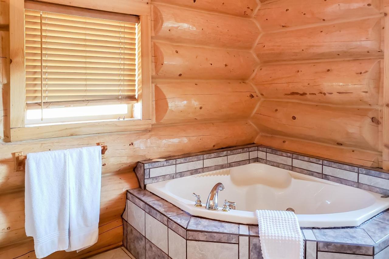 Sunflower Lodge Пагоса-Спрінгс Екстер'єр фото